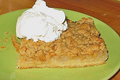 Apfelkuchen mit Streuseln vom Blech 2