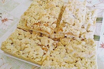 Apfelkuchen mit Streuseln vom Blech 8