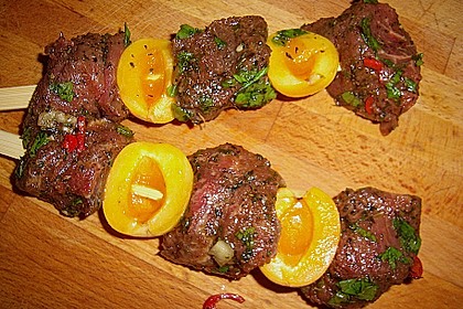 Gegrillte Lammspieße mit Aprikosen 11