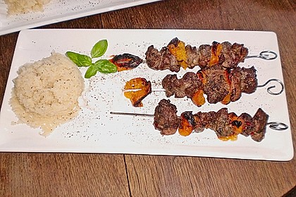 Gegrillte Lammspieße mit Aprikosen 15