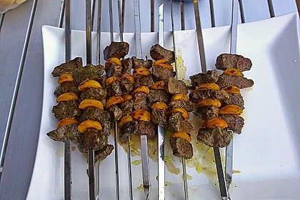 Gegrillte Lammspieße mit Aprikosen 5