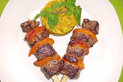 Gegrillte Lammspieße mit Aprikosen 6