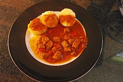 Gulasch 12