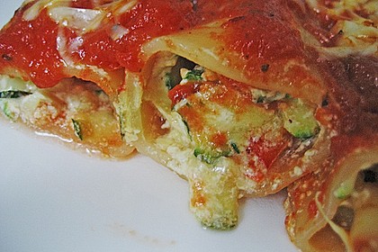 Cannelloni mit cremiger Gemüse-Käse-Füllung 23