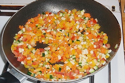 Cannelloni mit cremiger Gemüse-Käse-Füllung 44