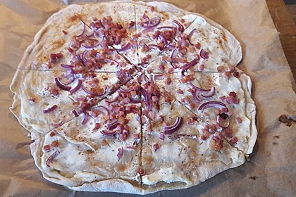 Einfacher Flammkuchen 46