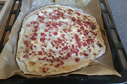Einfacher Flammkuchen 46
