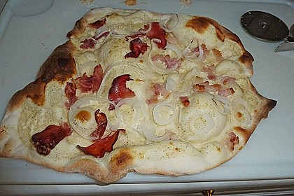 Einfacher Flammkuchen 128