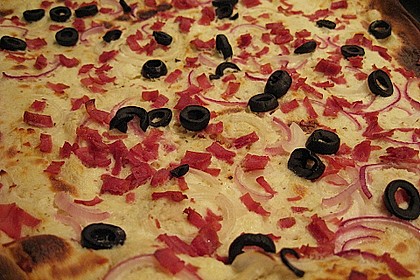 Einfacher Flammkuchen 49
