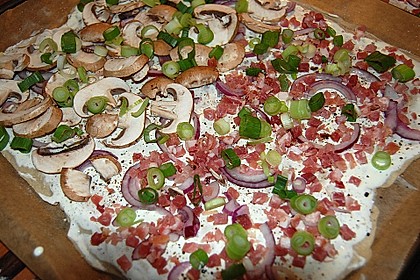 Einfacher Flammkuchen 145