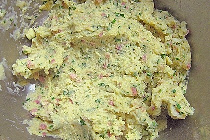 Kleine Kartoffel - Speckknödel mit Pfifferlingen in Rahm 18