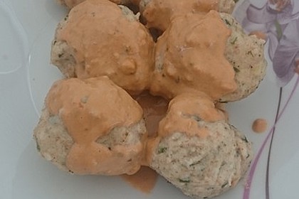 Kleine Kartoffel - Speckknödel mit Pfifferlingen in Rahm 20