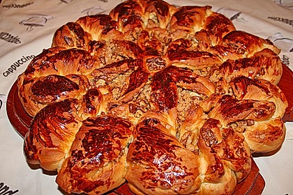 Hefezopf mit karamellisierten Waln&uuml;ssen 3