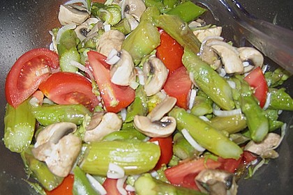 Spargel - Champignon - Tomaten - Salat