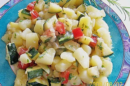 Illes warmer Zucchini-Kartoffelsalat - sommerlich leicht und einfach 10