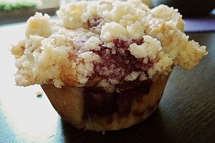 Himbeer - Muffins mit Streuseln 14