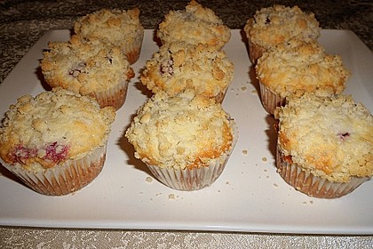 Himbeer - Muffins mit Streuseln 19