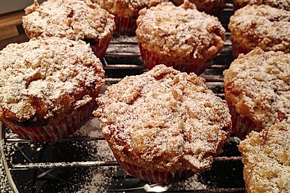 Himbeer - Muffins mit Streuseln 22