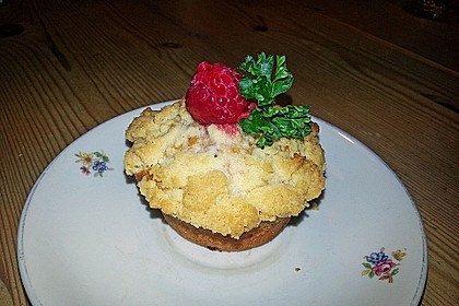Himbeer - Muffins mit Streuseln 15