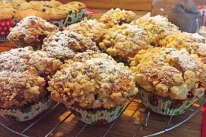 Himbeer - Muffins mit Streuseln 5
