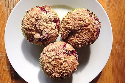Himbeer - Muffins mit Streuseln 17