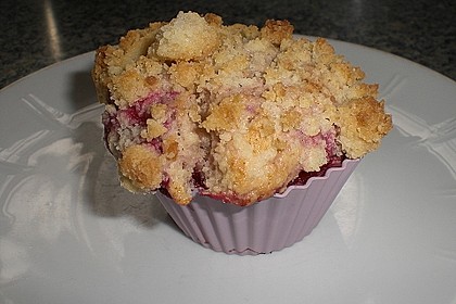 Himbeer - Muffins mit Streuseln 7