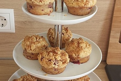 Himbeer - Muffins mit Streuseln 2