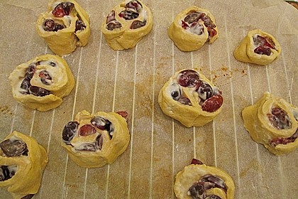 Fruchtige Joghurt - Vanille Schnecken 15