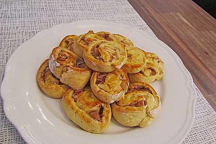 Fruchtige Joghurt - Vanille Schnecken 3