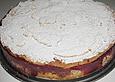 Gedeckter Kirschkuchen