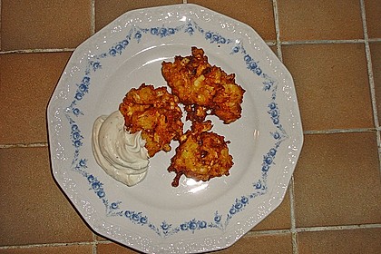 Fenchelbällchen mit Käse, dazu ein Joghurtdip 5