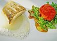 Zander auf Kohlrabi mit Sauerrahm - Schnittlauch - Creme und Paprikasorbet