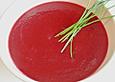 Rote Bete - Suppe mit Wasabi und Zitrone