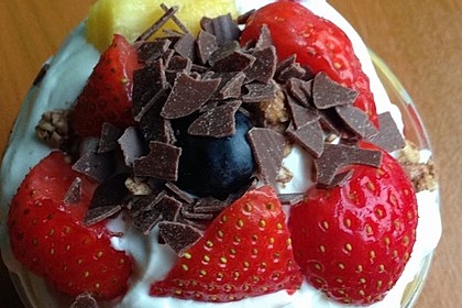 Schichtdessert mit Weintrauben 32