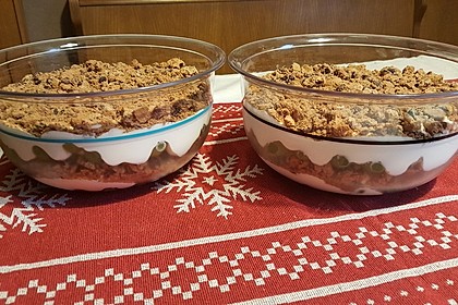 Schichtdessert mit Weintrauben 10