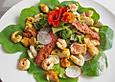 Salade van het huis - belgischer Salat mit Meeresfr&uuml;chten