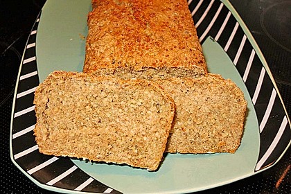 Dinkel - Hirse - Vollkornbrot 15