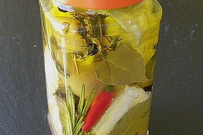 Eingelegter Camembert