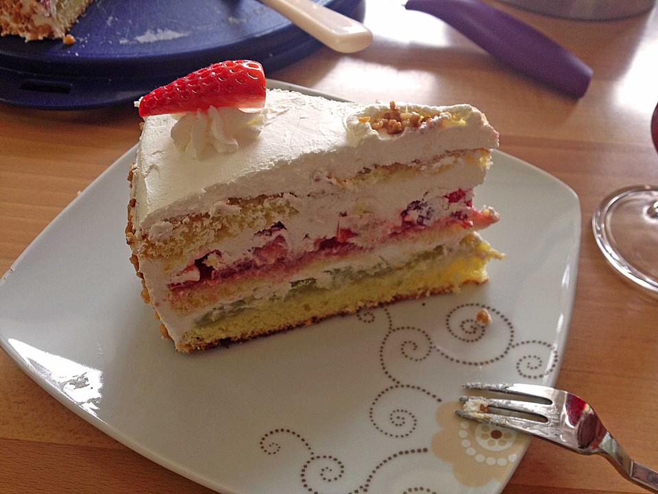 Erdbeer - Rhabarber - Torte (Rezept mit Bild) von THe1eonLY | Chefkoch.de