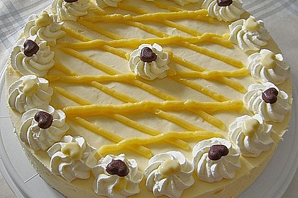 Pflaumen - Eierlik&ouml;rsahne - Torte 1