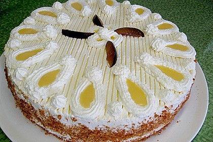 Pflaumen - Eierlik&ouml;rsahne - Torte 5