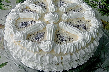 Pflaumen - Eierlik&ouml;rsahne - Torte 7