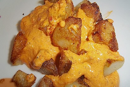Patatas Bravas 6