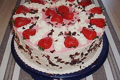 K&uuml;hlschrank - Erdbeertorte 6