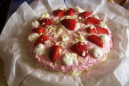 K&uuml;hlschrank - Erdbeertorte 10