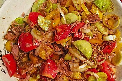 Illes leichter und leckerer Thunfisch - Tomaten - Salat 9