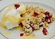 Himbeer - Crumble mit Sahne