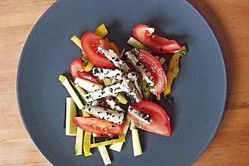 Sommersalat mit Tofu - Sesam - Streifen