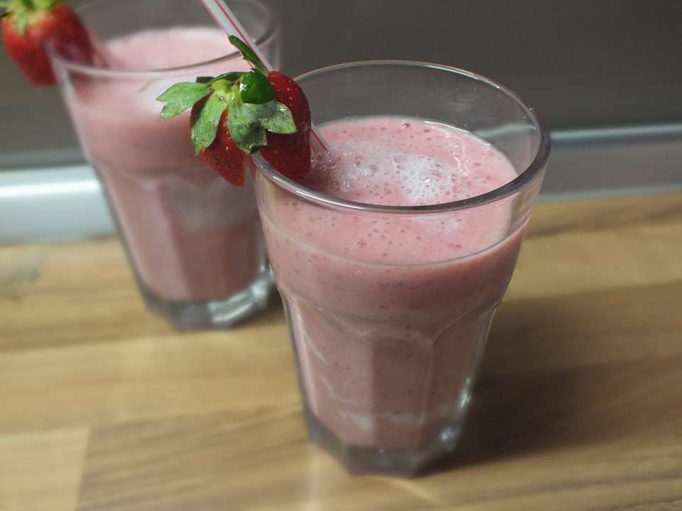 Erdbeer banane milch shake Rezepte | Chefkoch.de
