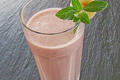 Erdbeer - Bananen - Shake 1